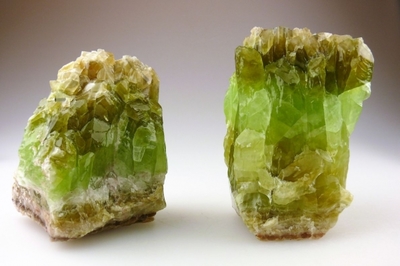 Groene calciet duo kamerstuk.jpg